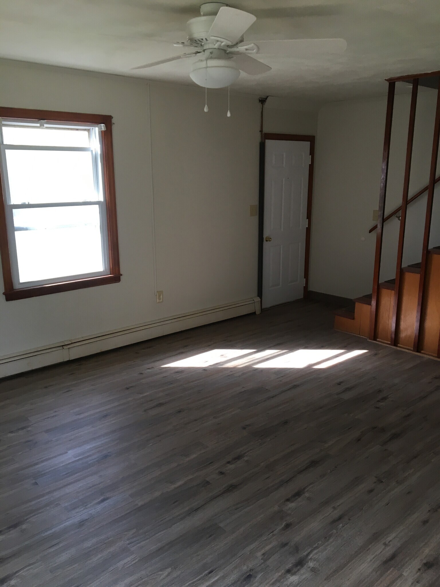 Building Photo - 401 Marlington St