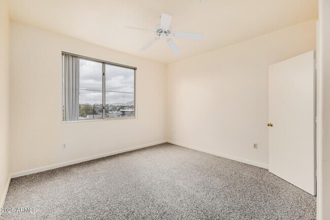 Building Photo - 3302 N 7th St