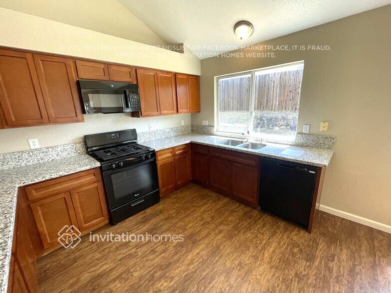 Building Photo - 3748 Elk River Ct