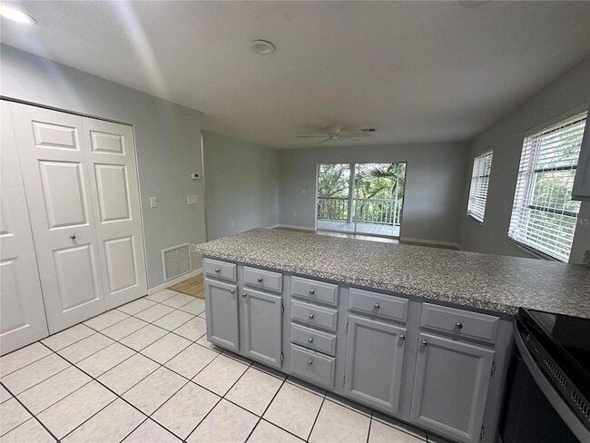 Building Photo - 109 Shore Rd