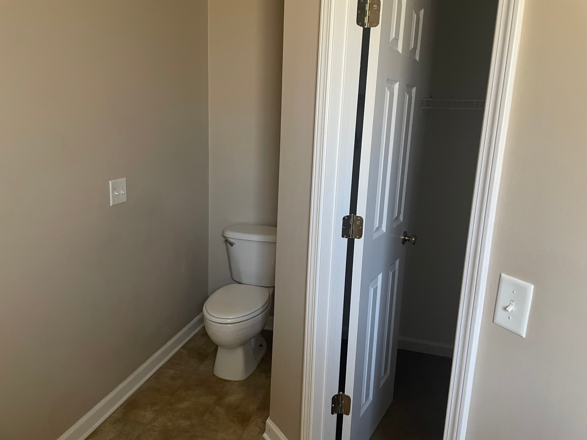 Building Photo - 140 Auburn Cir