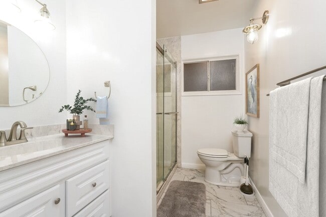 Building Photo - WONDERFUL BUENA PARK HOME FOR LEASE!!  NEW ON MARKET!!