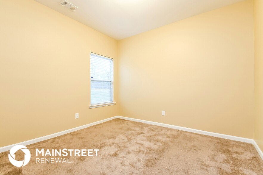 Building Photo - 4758 Rosser Loop Dr