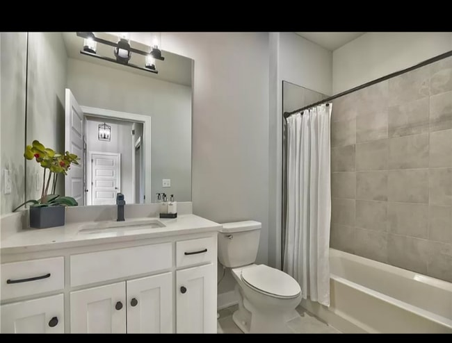 Building Photo - 17205 W 197th St