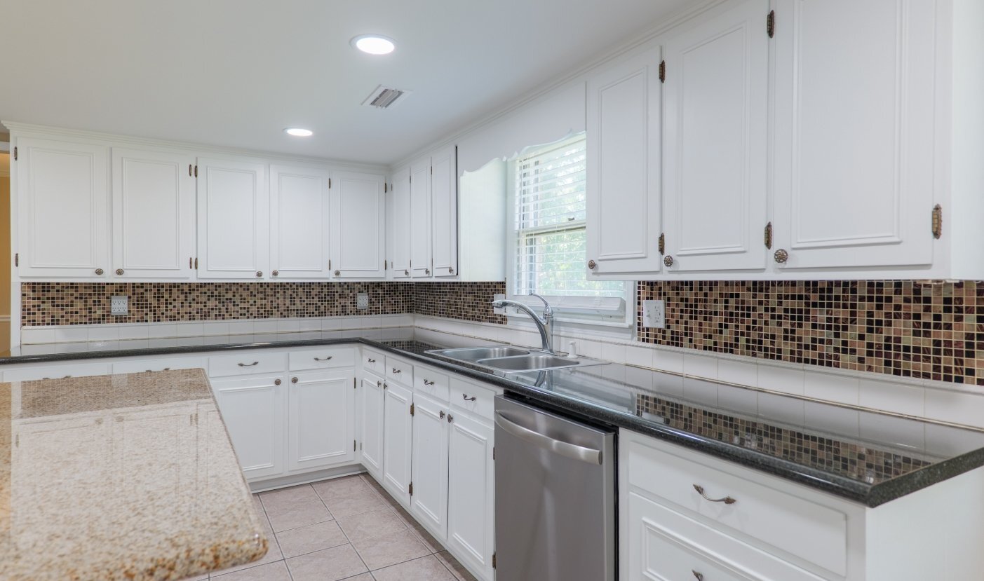 Building Photo - 4104 Lantern Ln
