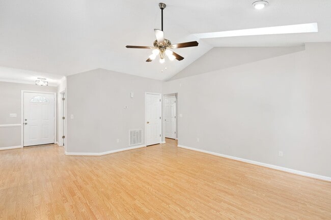 Building Photo - Stylish 3BR Ranch in Prime Wake Forest Location!