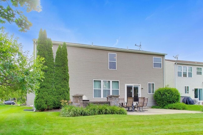 Building Photo - 501 Tuscany Dr