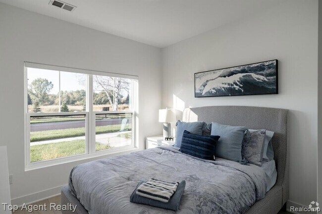 Building Photo - 31601 Gabby Ct