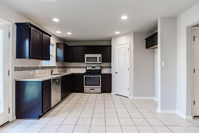 Building Photo - 114 Gambel Oak Way
