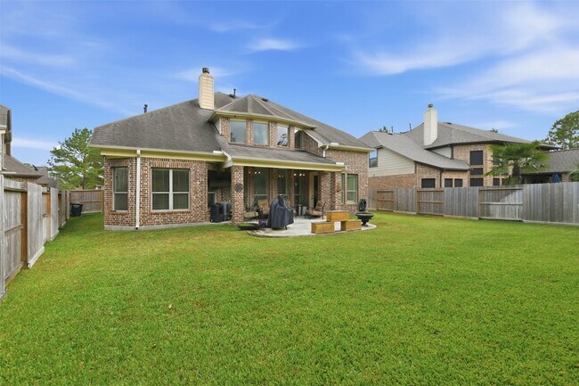 Building Photo - 17611 Fossil Ridge Ln
