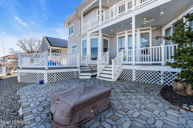 Building Photo - 3110 Windsor Ave