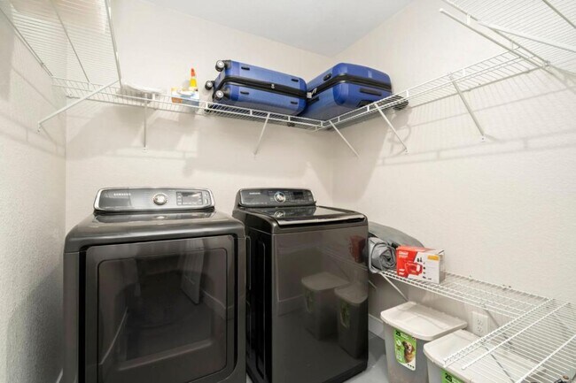 Building Photo - 5100 Eaglewood Ln