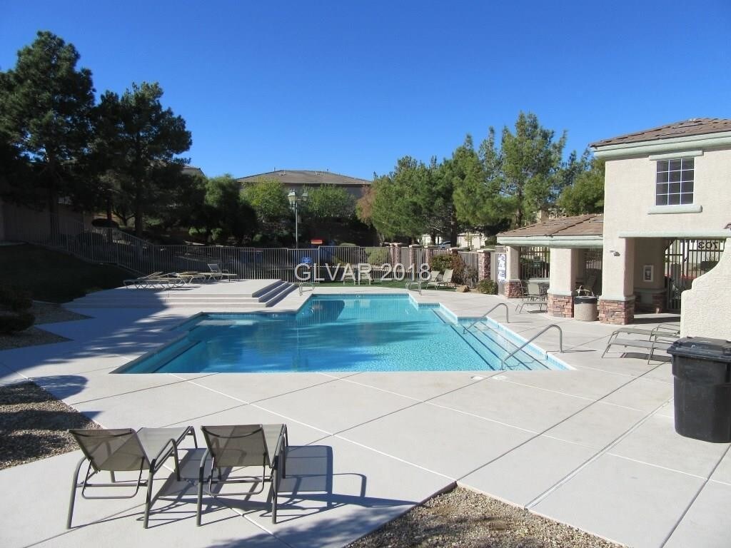 Building Photo - 705 Respectful Ridge Ave