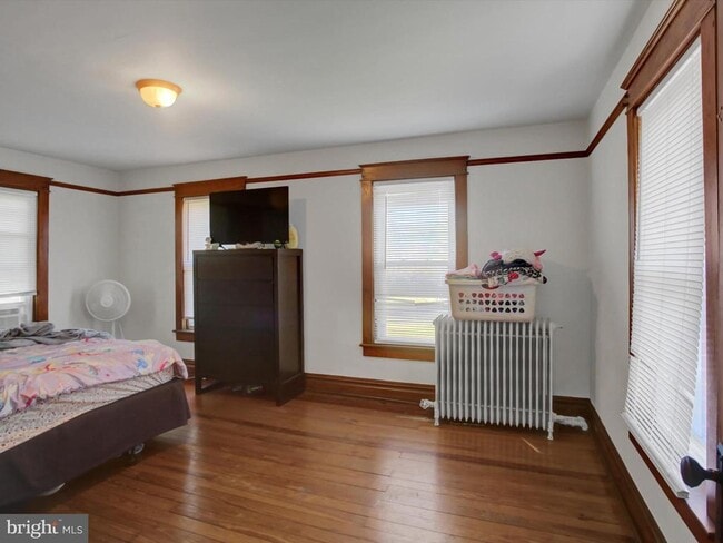 Building Photo - 7960 Mentzer Gap Rd