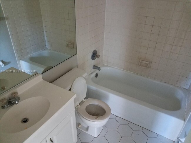 Building Photo - 8605 W Sample Rd