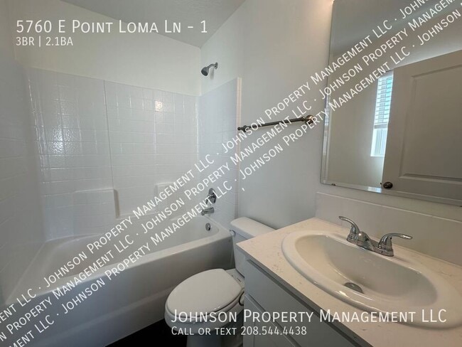 Building Photo - 5760 E Point Loma Ln