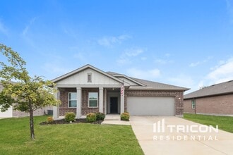 Building Photo - 1914 Rodeo Dr