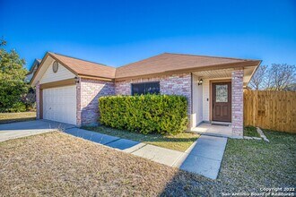 Building Photo - *COMING SOON* Beautiful 3 Bedroom Home with Granite Countertops & Large Backyard