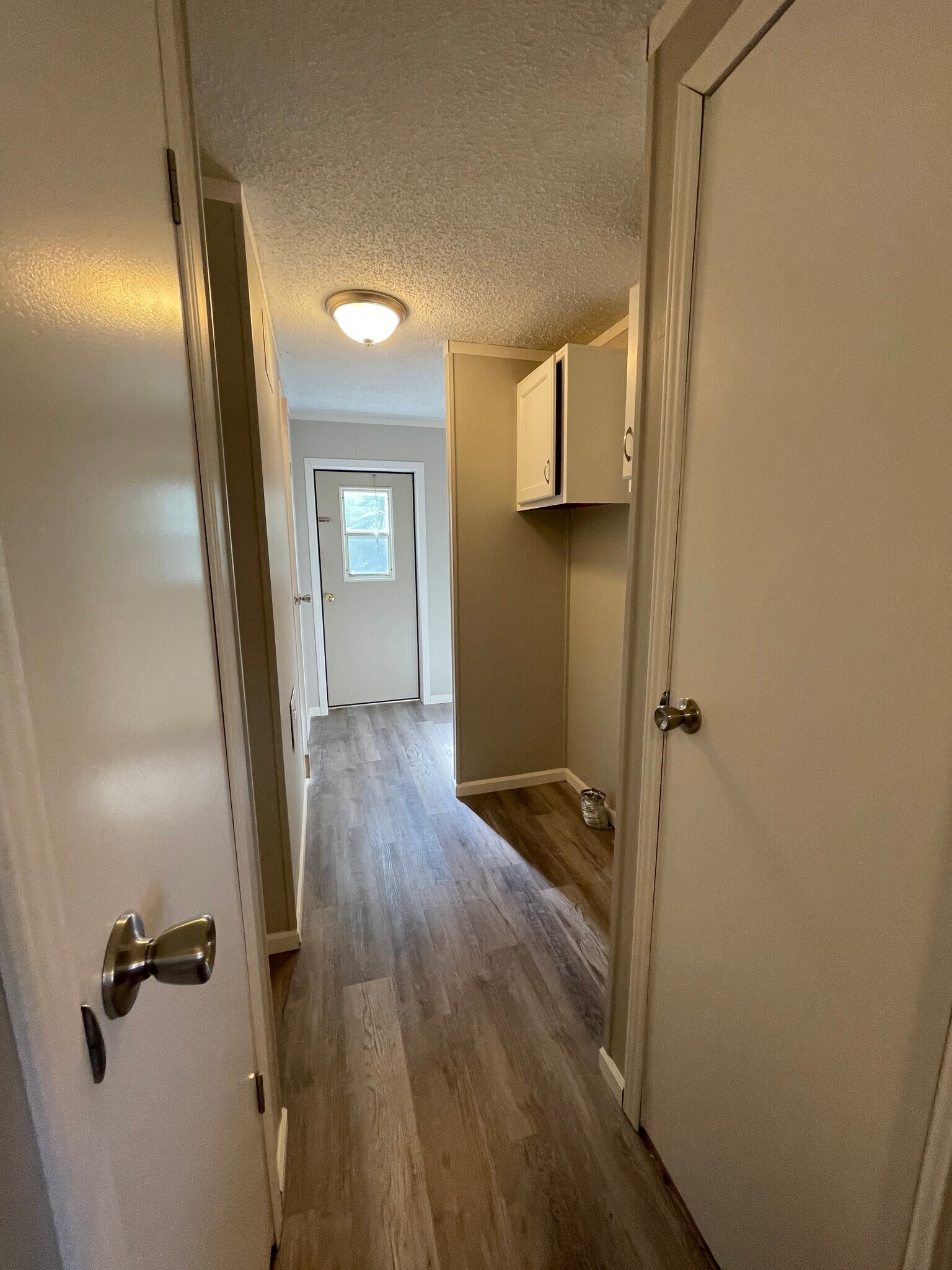 Building Photo - 28 Bellwood Dr