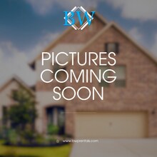Building Photo - Recently Remodeled 2 bedroom in Salt Lake!