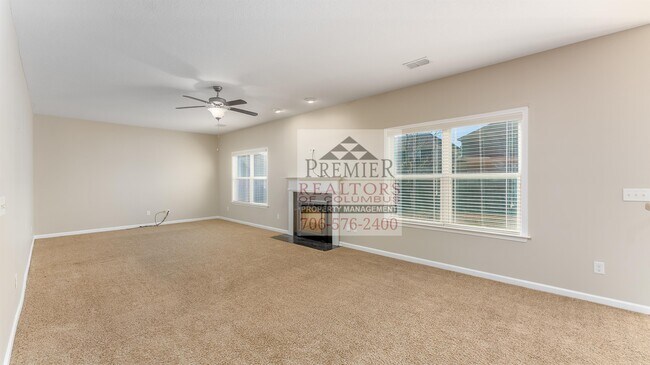 Building Photo - 7331 San Vista Dr
