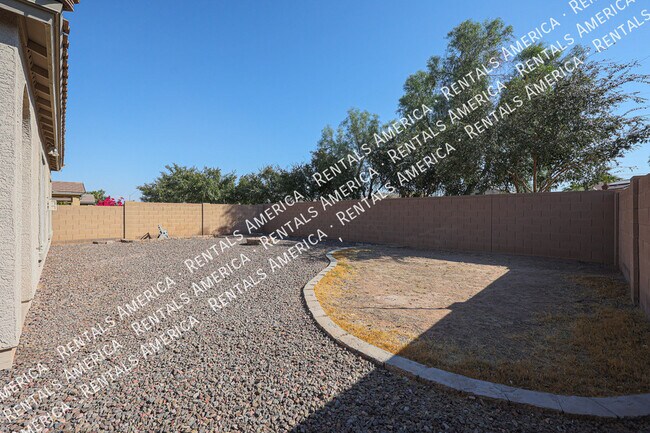 Building Photo - 15029 W Wethersfield Rd