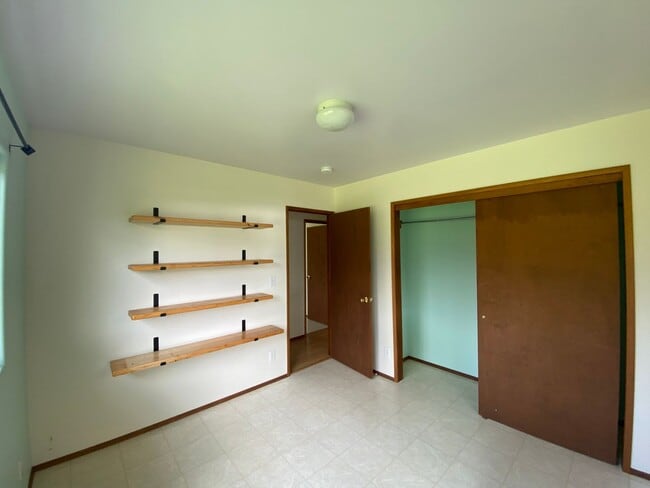 Building Photo - 3/2 Orchidland Estates-Pet Friendly