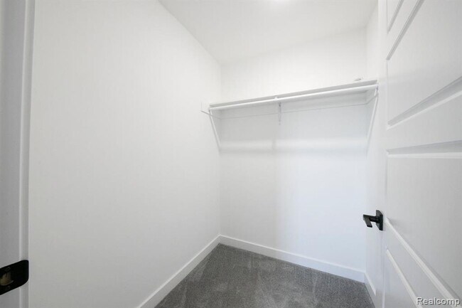 Building Photo - 2808 Goodrich St