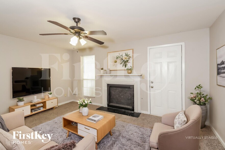 Building Photo - 6582 Wellington Square