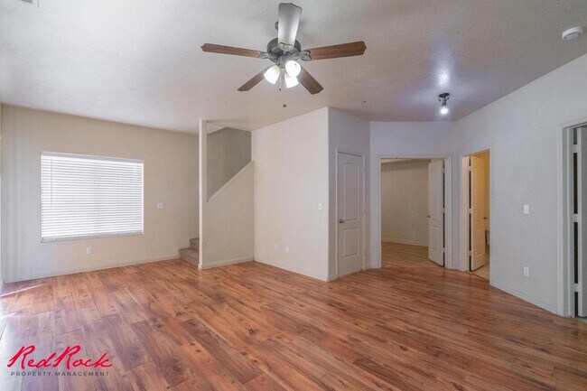 Building Photo - Fresh Carpet! Spacious 5-Bedroom Townhome