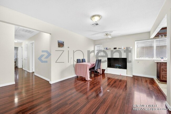 Building Photo - 502 Forest Cir