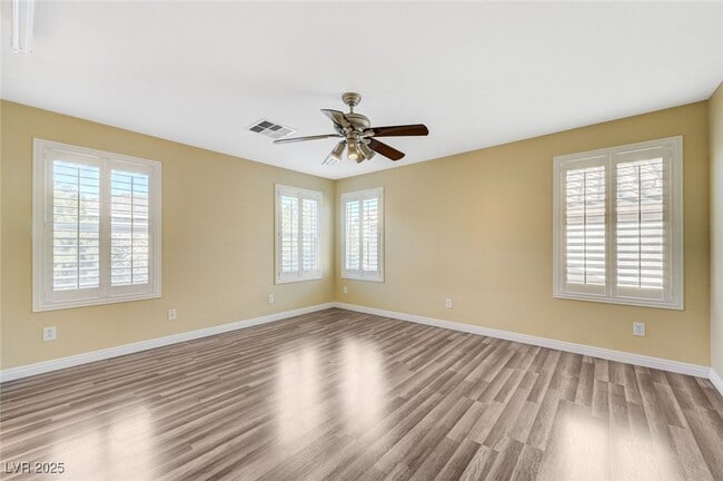 Building Photo - 10644 Tray Mountain Ave