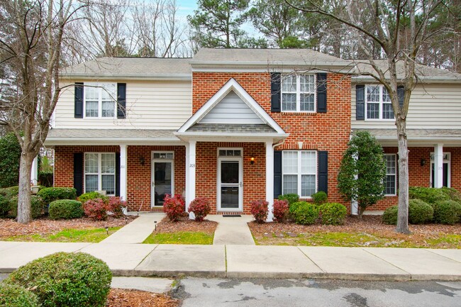 Primary Photo - Stratford Townhouse in Rolesville