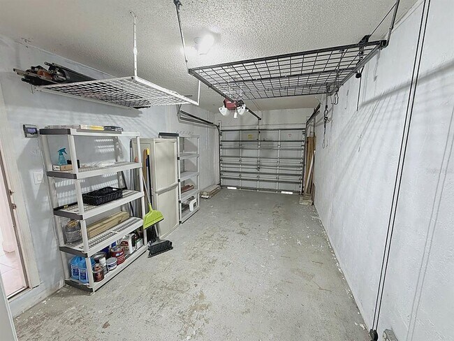 Building Photo - 114 Danielle Ct