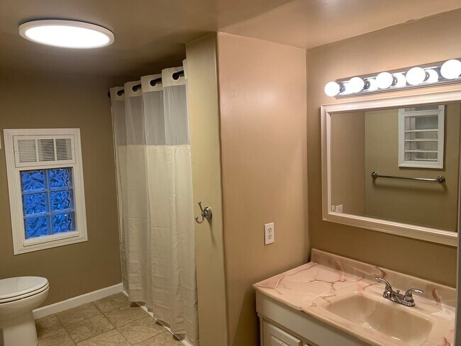 Building Photo - 179 N Water St