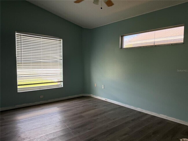 Building Photo - 2427 Camden Oaks Pl