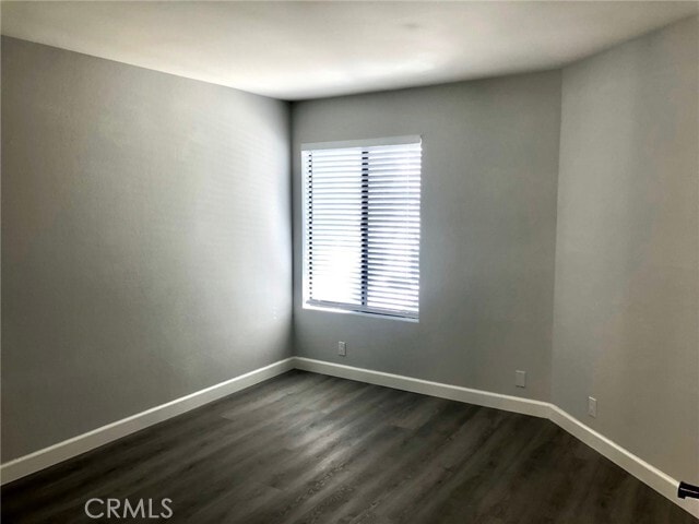 Building Photo - 11 Briarglen