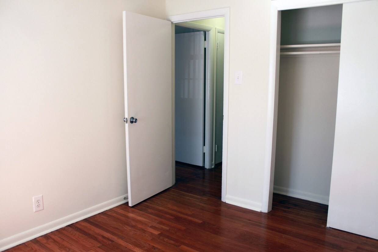Lansdale Village Apartments Lansdale