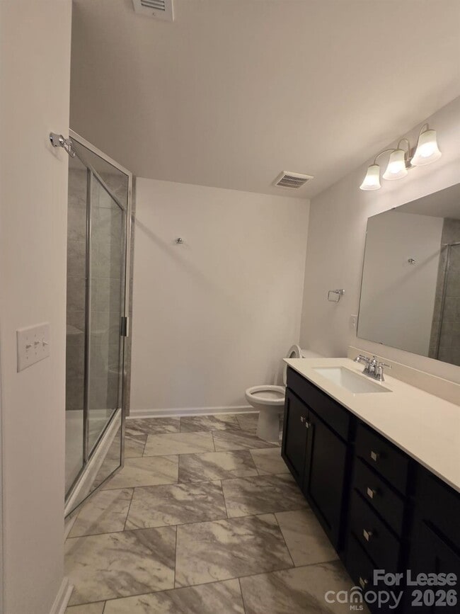 Building Photo - 774 Kitfox Dr NW