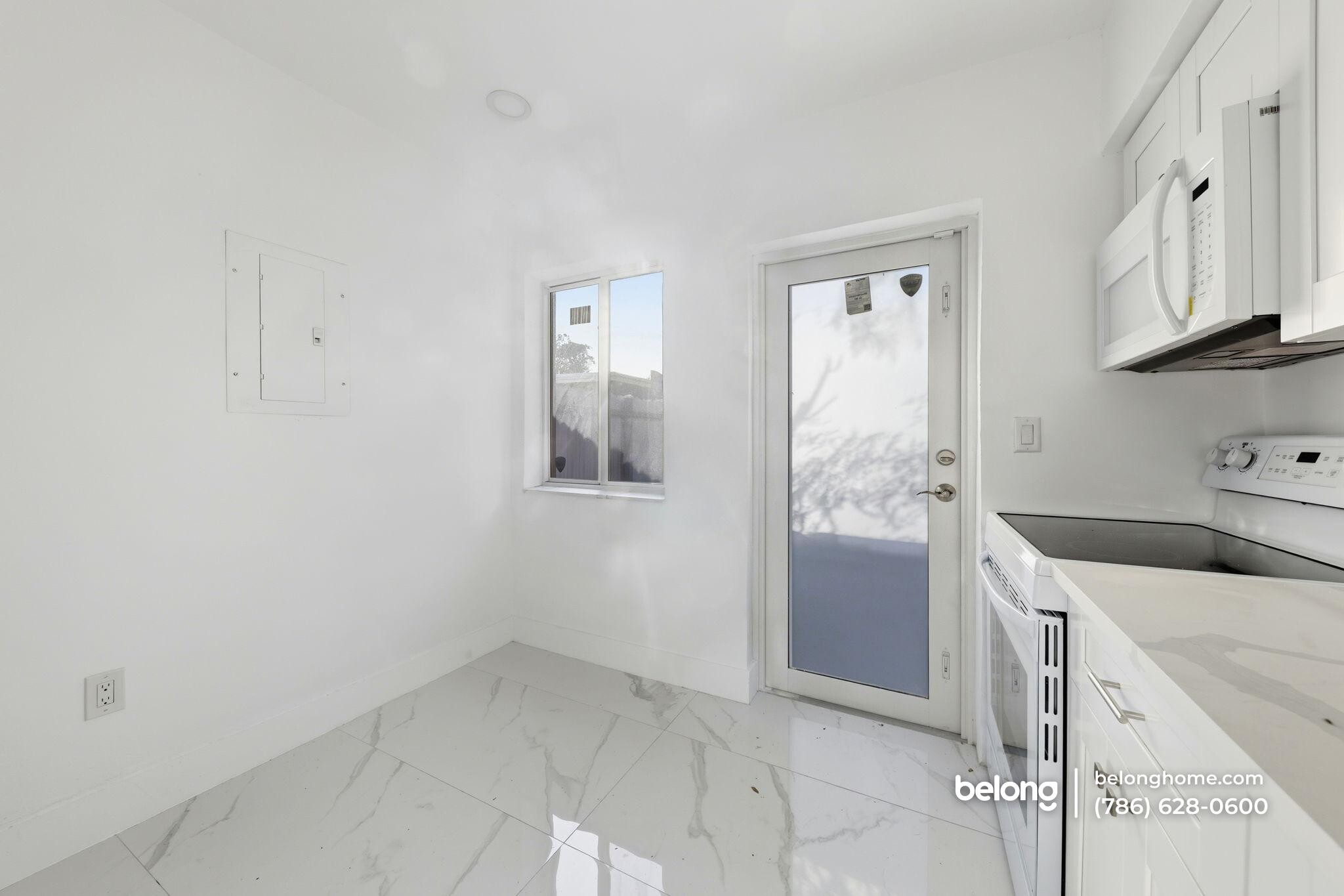 Building Photo - 801 NW 109th St