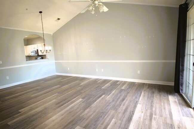 Building Photo - 5801 Oyster Catcher Dr