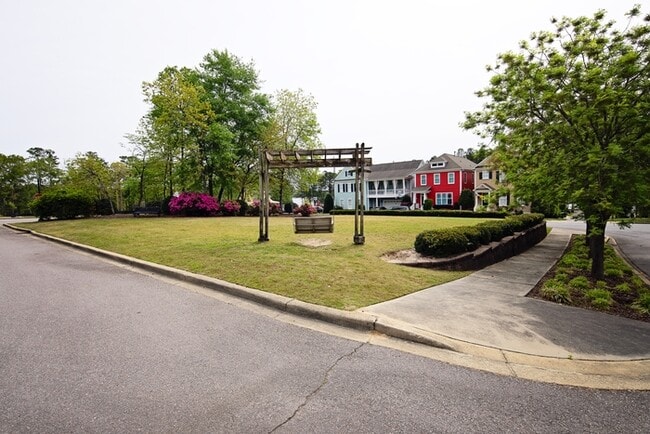 Building Photo - 856 Harborside Ln