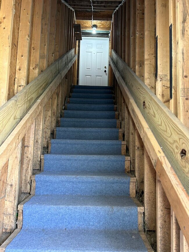 Building Photo - 5610 US-20
