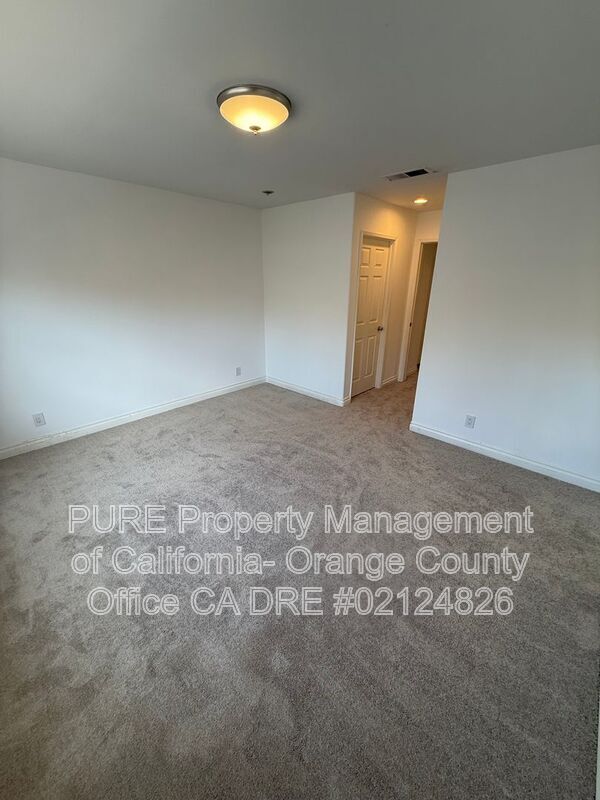 Building Photo - 11 Ryley Ct