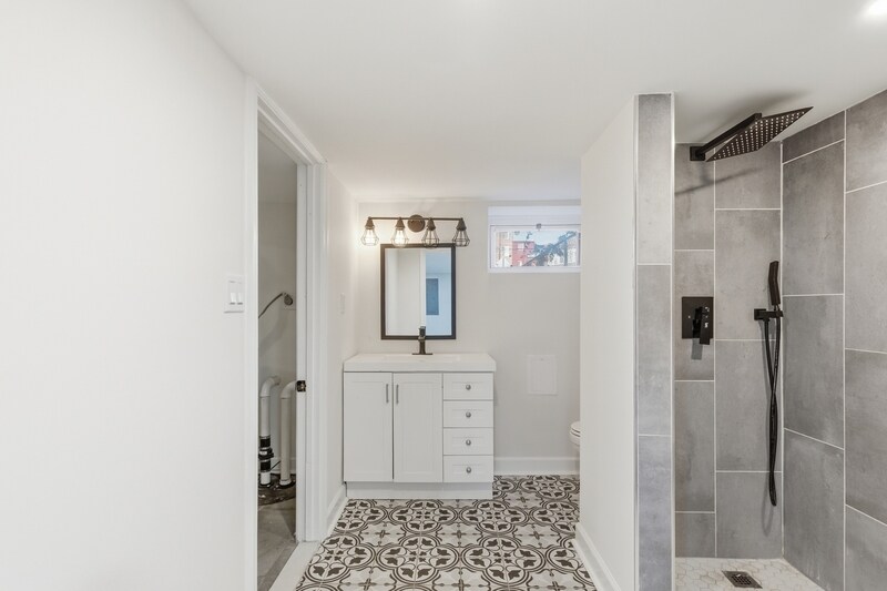 Building Photo - 1843 E 29th St