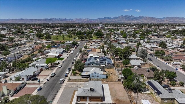 Building Photo - 4218 Fulton Pl