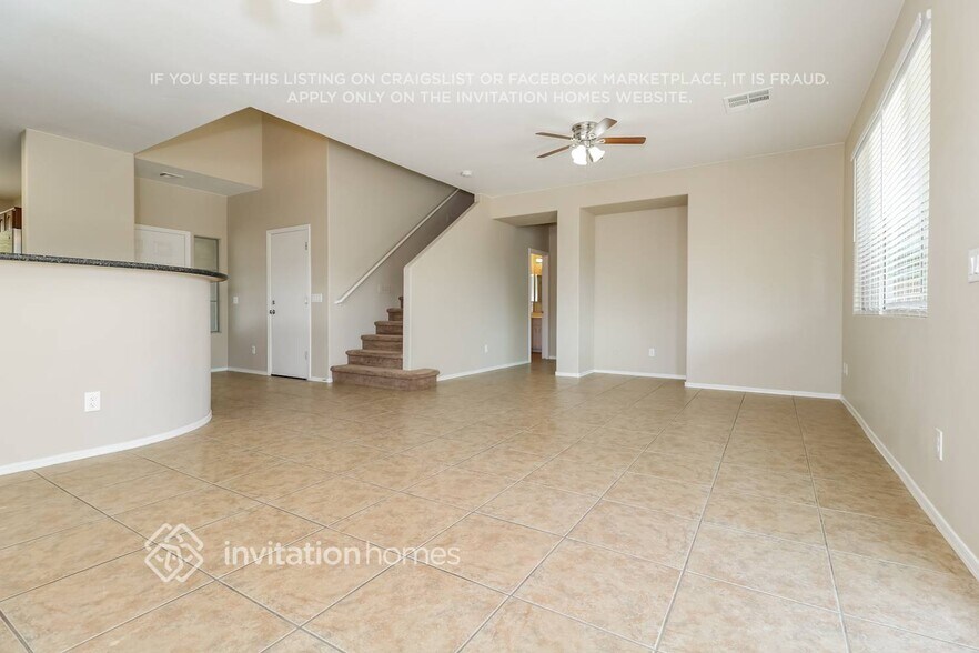 Building Photo - 14847 N 174th Ln