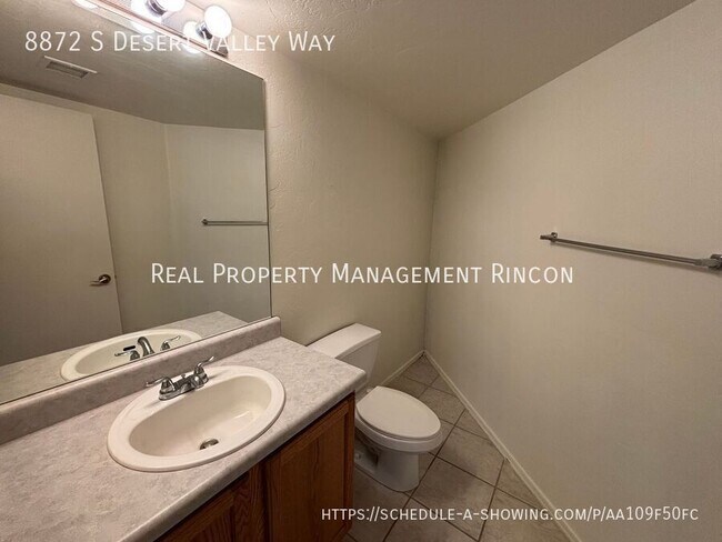 Building Photo - 8872 S Desert Valley Way