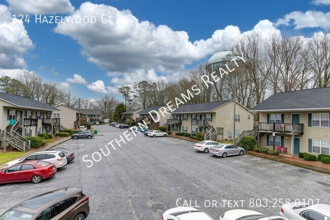 Building Photo - 124 Hazelwood Ct