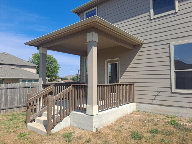 Building Photo - 670 Landon Samuel Lp